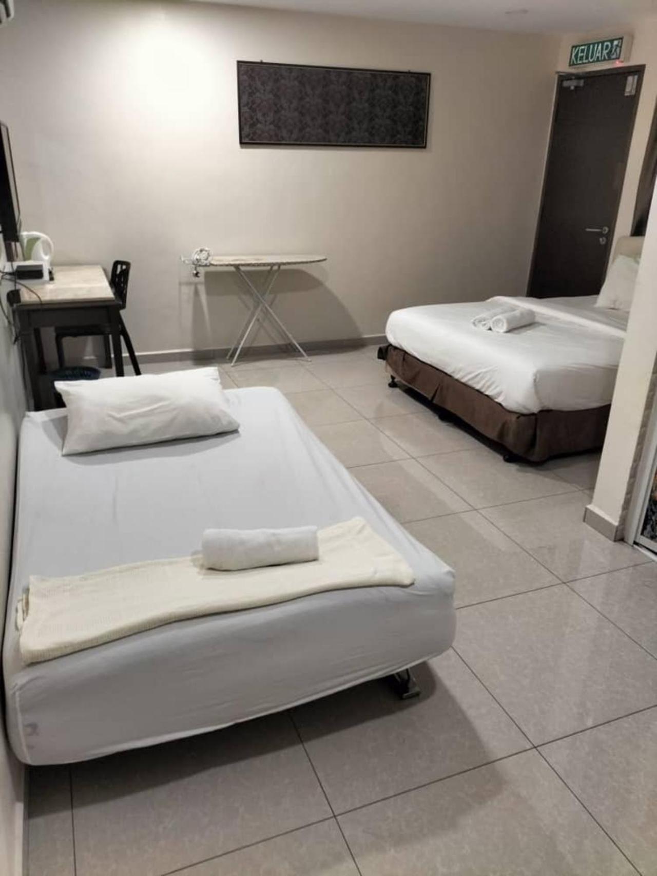 Sam Hotel Sitiawan Kültér fotó
