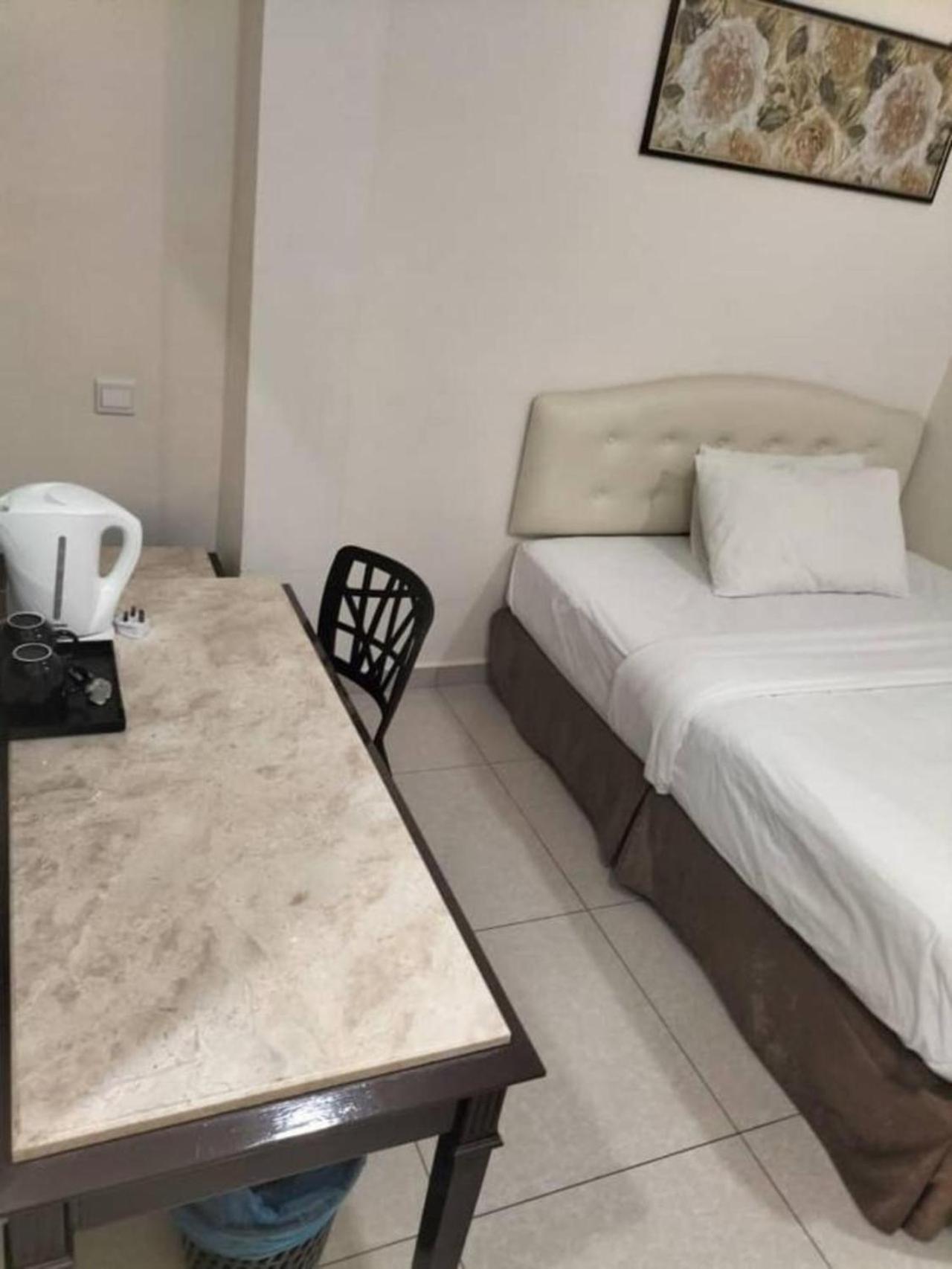 Sam Hotel Sitiawan Kültér fotó