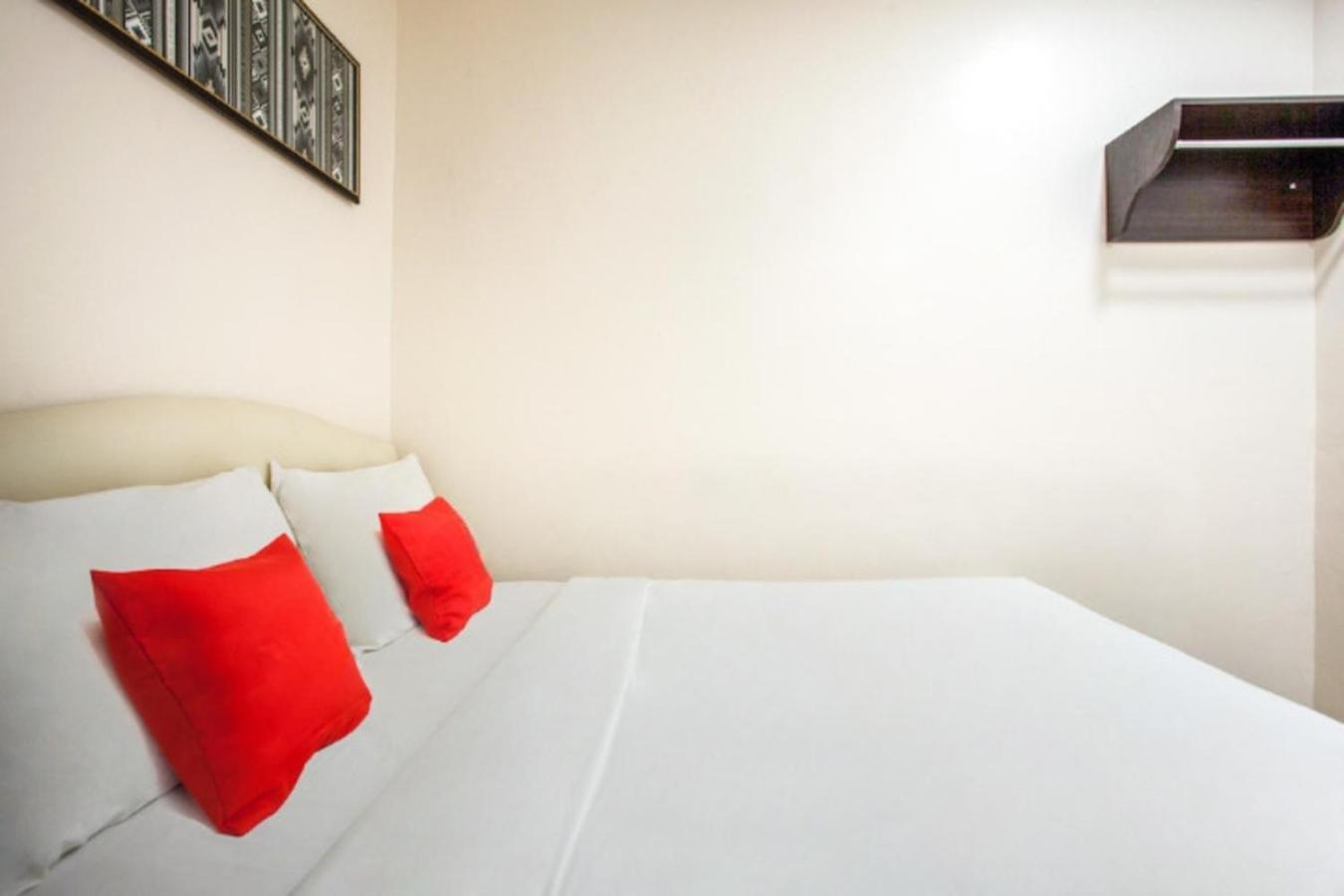 Sam Hotel Sitiawan Kültér fotó